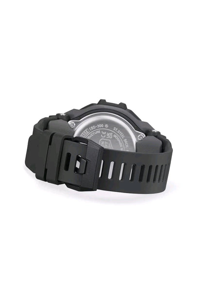 Casio G-SHOCK G-SQUAD GBD-300-1DR – Bluetooth Fitness Watch – Black