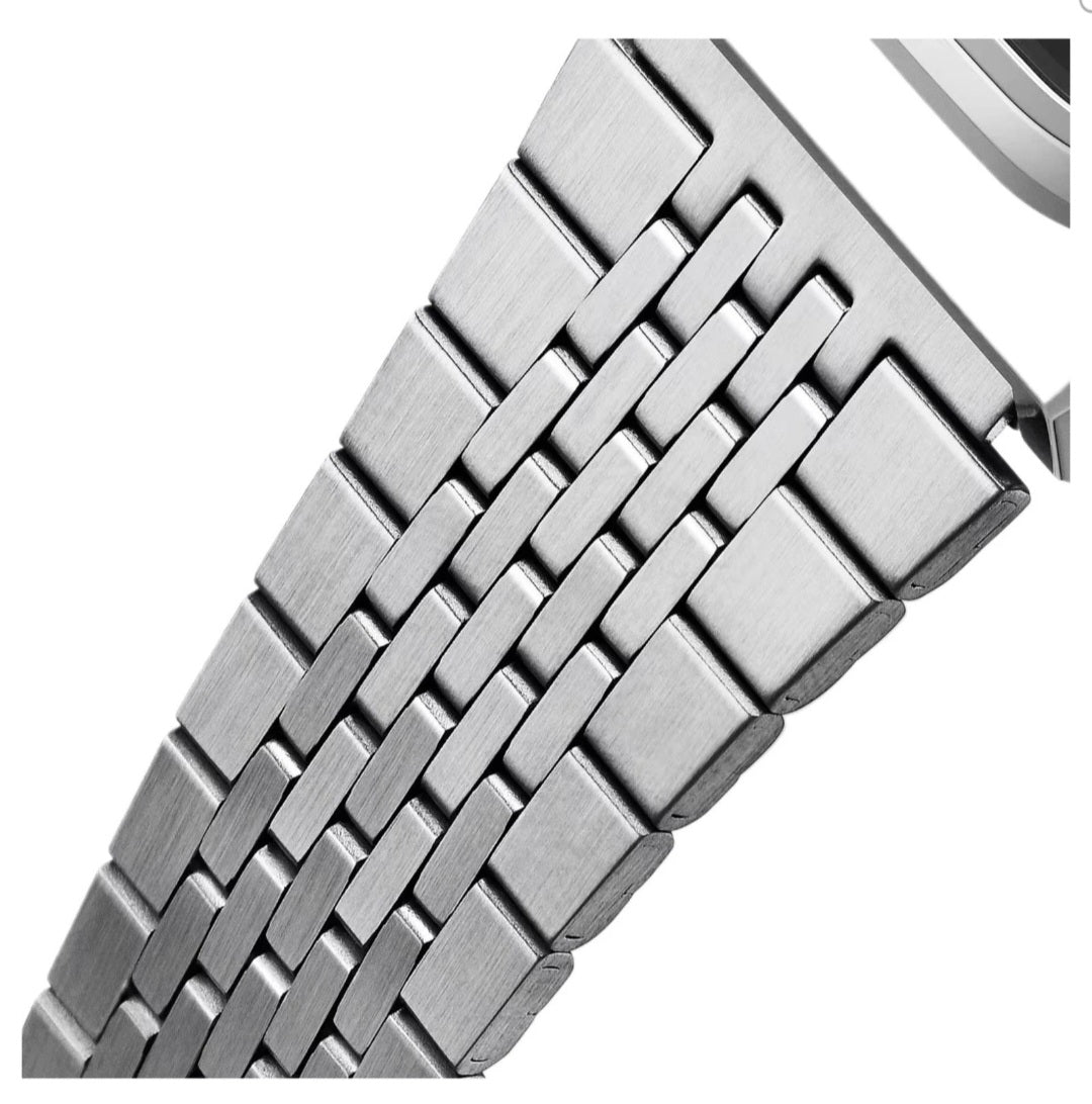 Casio A140WE-8A Vintage Digital Watch
