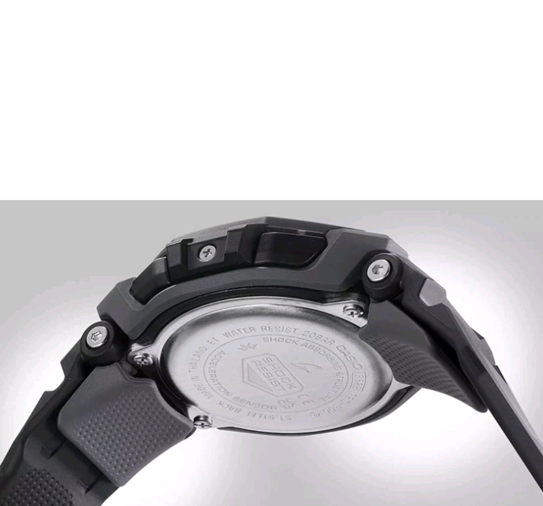Casio G-SHOCK G-SQUAD GBD-300-1DR – Bluetooth Fitness Watch – Black