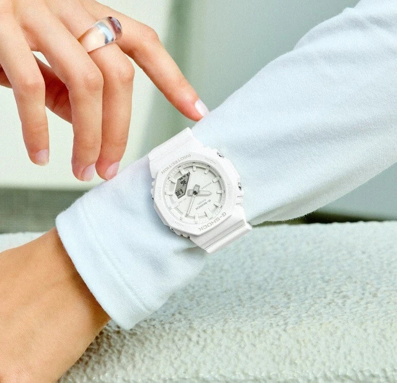 Casio G-SHOCK GMA-P2100SR-1ADR Summer Reflection Black Watch (Copy)