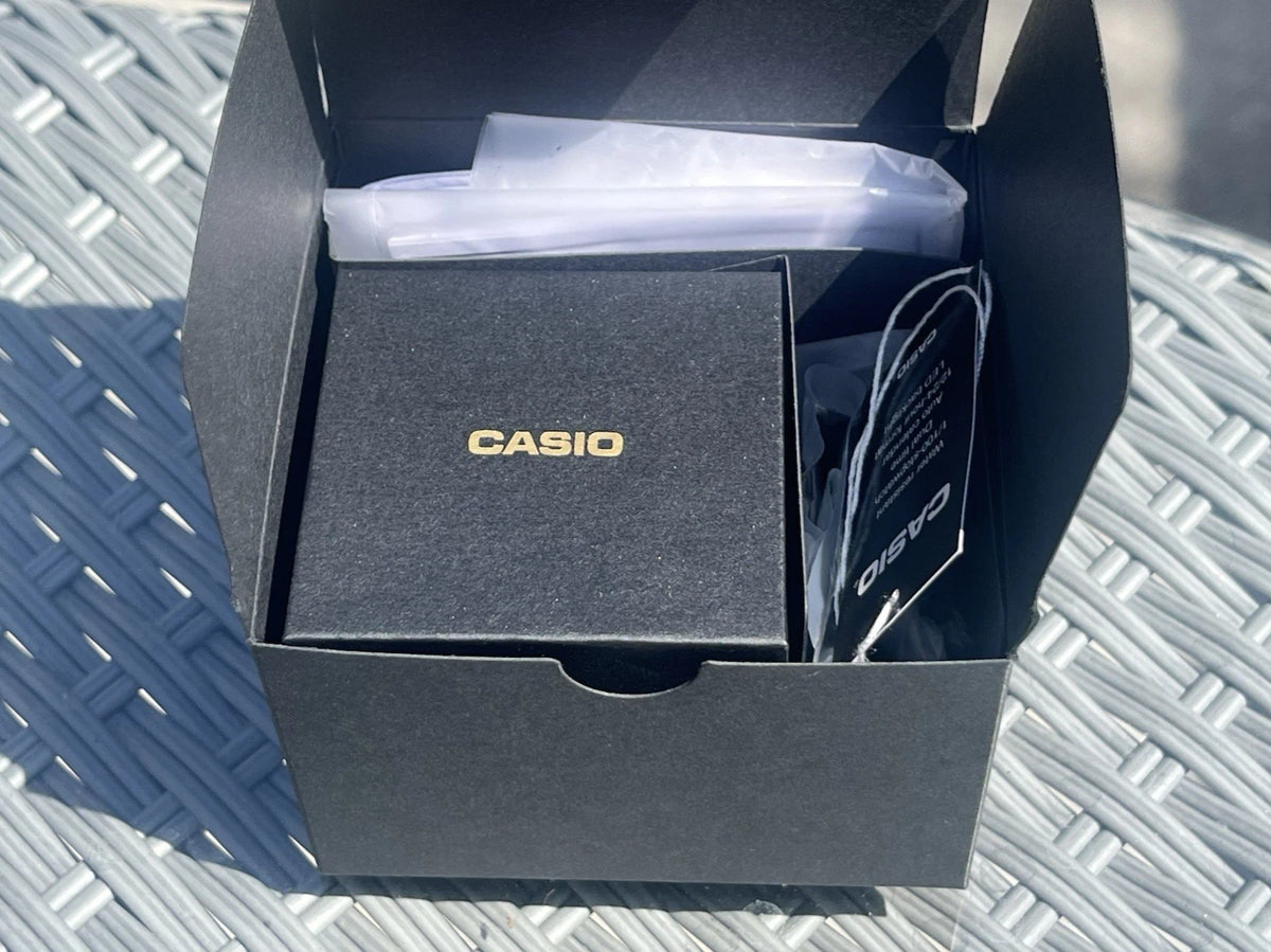 ساعة كاسيو خاتم ذهبي (CRW001G-9) إصدار محدود